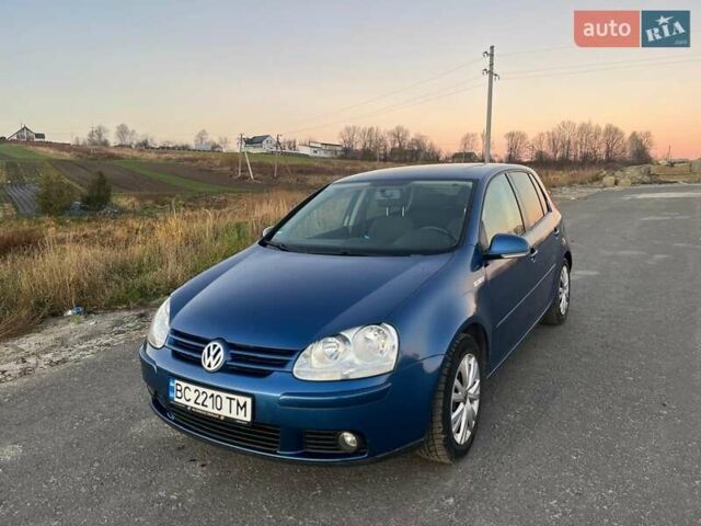 Синий Фольксваген Гольф, объемом двигателя 1.39 л и пробегом 186 тыс. км за 5700 $, фото 1 на Automoto.ua