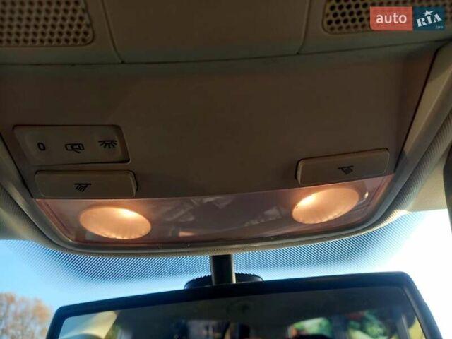 Синій Фольксваген Гольф, об'ємом двигуна 1.6 л та пробігом 206 тис. км за 6300 $, фото 103 на Automoto.ua