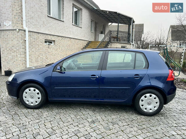 Синий Фольксваген Гольф, объемом двигателя 1.6 л и пробегом 161 тыс. км за 5800 $, фото 39 на Automoto.ua