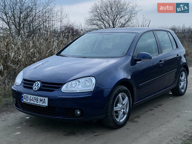Синий Фольксваген Гольф, объемом двигателя 1.6 л и пробегом 218 тыс. км за 6500 $, фото 2 на Automoto.ua