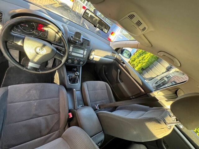 Синий Фольксваген Гольф, объемом двигателя 1.9 л и пробегом 307 тыс. км за 2650 $, фото 5 на Automoto.ua