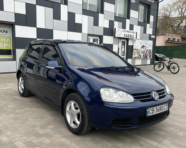 Синий Фольксваген Гольф, объемом двигателя 1.6 л и пробегом 210 тыс. км за 7000 $, фото 1 на Automoto.ua