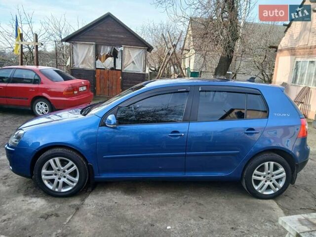 Синий Фольксваген Гольф, объемом двигателя 1.6 л и пробегом 198 тыс. км за 6500 $, фото 4 на Automoto.ua