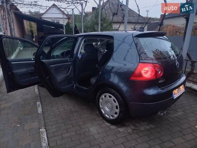 Синий Фольксваген Гольф, объемом двигателя 1.4 л и пробегом 200 тыс. км за 5850 $, фото 15 на Automoto.ua