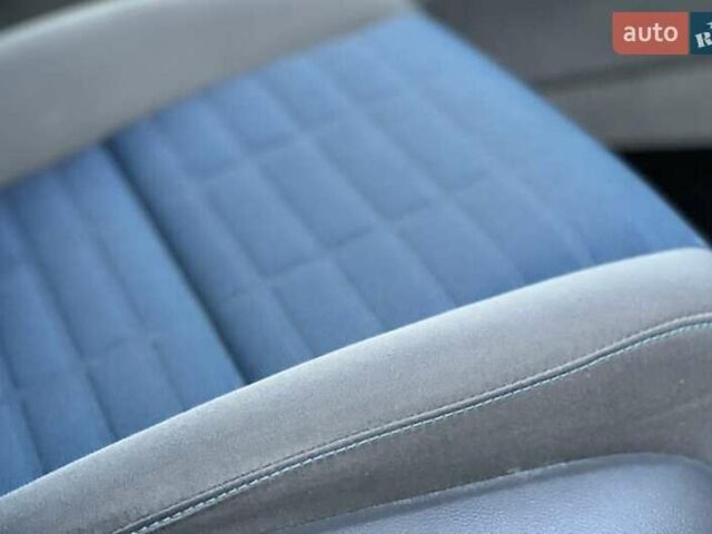 Синій Фольксваген Гольф, об'ємом двигуна 1.39 л та пробігом 233 тис. км за 7900 $, фото 14 на Automoto.ua