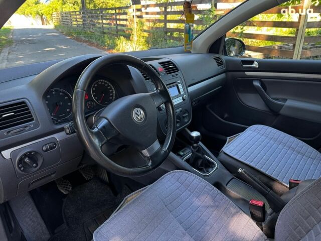 Синий Фольксваген Гольф, объемом двигателя 1.4 л и пробегом 257 тыс. км за 6190 $, фото 12 на Automoto.ua