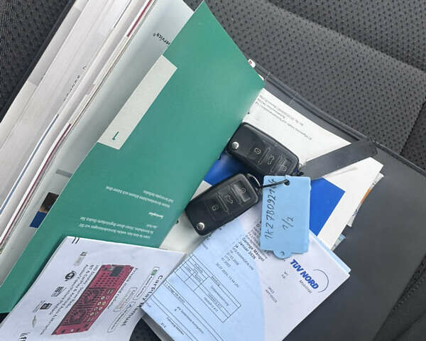 Синій Фольксваген Гольф, об'ємом двигуна 1.4 л та пробігом 240 тис. км за 5790 $, фото 58 на Automoto.ua