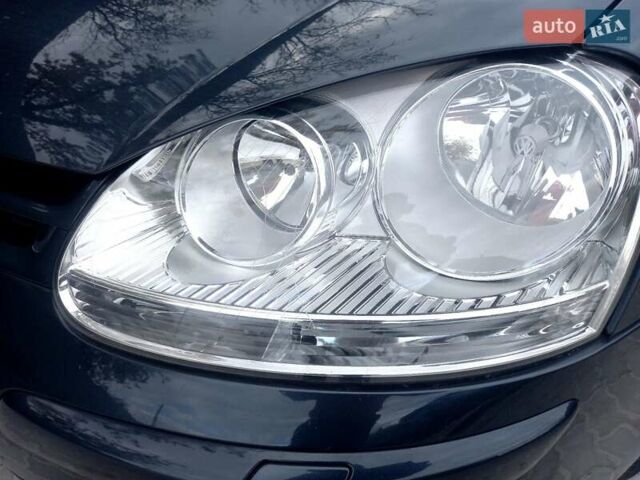 Синій Фольксваген Гольф, об'ємом двигуна 1.6 л та пробігом 206 тис. км за 6300 $, фото 51 на Automoto.ua