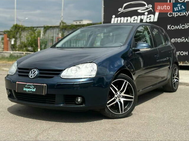 Синий Фольксваген Гольф, объемом двигателя 1.4 л и пробегом 210 тыс. км за 6600 $, фото 2 на Automoto.ua