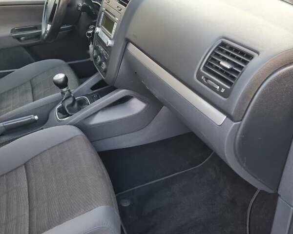 Фольксваген Гольф 2007 в Луцке на Automoto.ua Синий Фольксваген Гольф, объемом двигателя 1.6 л и пробегом 174 тыс. км за 6100 $, фото 12 на Automoto.ua