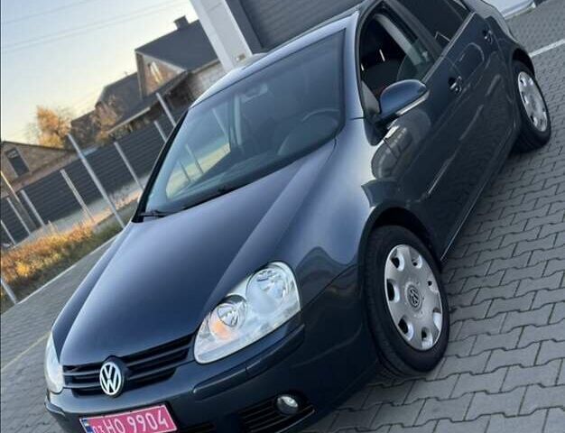 Синий Фольксваген Гольф, объемом двигателя 1.4 л и пробегом 185 тыс. км за 5650 $, фото 3 на Automoto.ua