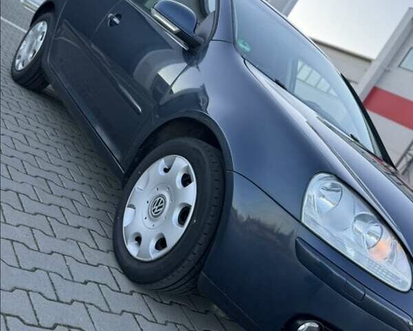 Синий Фольксваген Гольф, объемом двигателя 1.4 л и пробегом 185 тыс. км за 5650 $, фото 7 на Automoto.ua