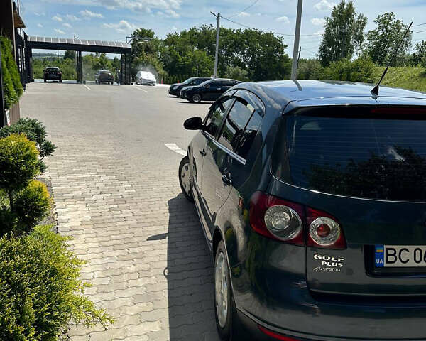 Синий Фольксваген Гольф, объемом двигателя 1.6 л и пробегом 195 тыс. км за 5999 $, фото 16 на Automoto.ua
