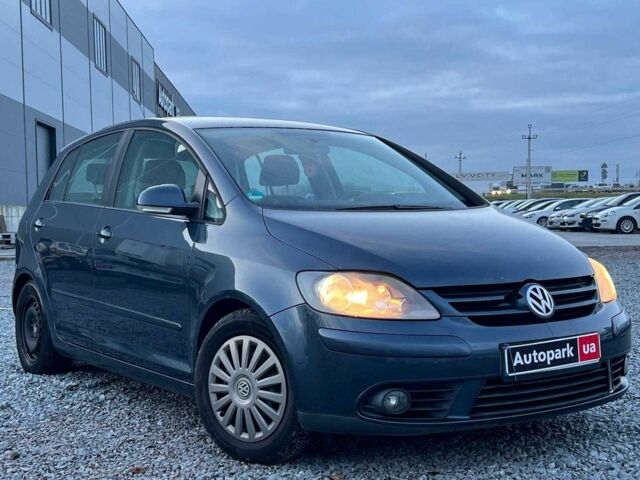 Синий Фольксваген Гольф, объемом двигателя 1.4 л и пробегом 170 тыс. км за 5290 $, фото 2 на Automoto.ua