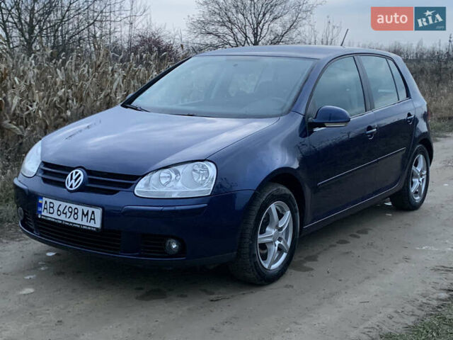Синий Фольксваген Гольф, объемом двигателя 1.6 л и пробегом 218 тыс. км за 6500 $, фото 1 на Automoto.ua