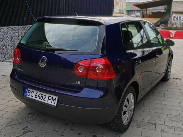 Синий Фольксваген Гольф, объемом двигателя 1.6 л и пробегом 252 тыс. км за 4400 $, фото 4 на Automoto.ua