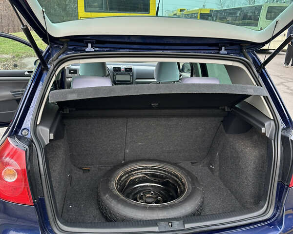 Синий Фольксваген Гольф, объемом двигателя 1.39 л и пробегом 176 тыс. км за 6500 $, фото 18 на Automoto.ua