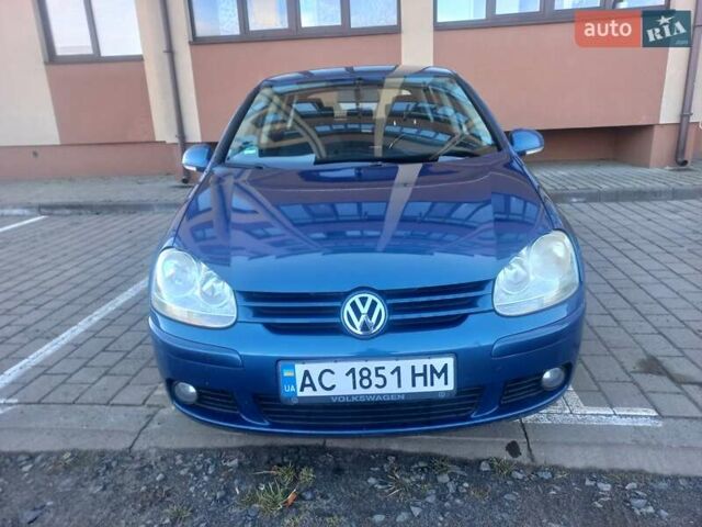 Синий Фольксваген Гольф, объемом двигателя 1.6 л и пробегом 250 тыс. км за 5700 $, фото 18 на Automoto.ua