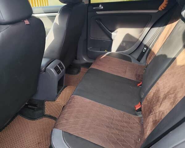 Синий Фольксваген Гольф, объемом двигателя 1.6 л и пробегом 209 тыс. км за 5700 $, фото 9 на Automoto.ua