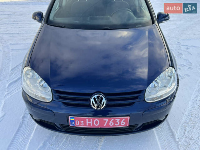 Синий Фольксваген Гольф, объемом двигателя 1.6 л и пробегом 235 тыс. км за 5999 $, фото 18 на Automoto.ua
