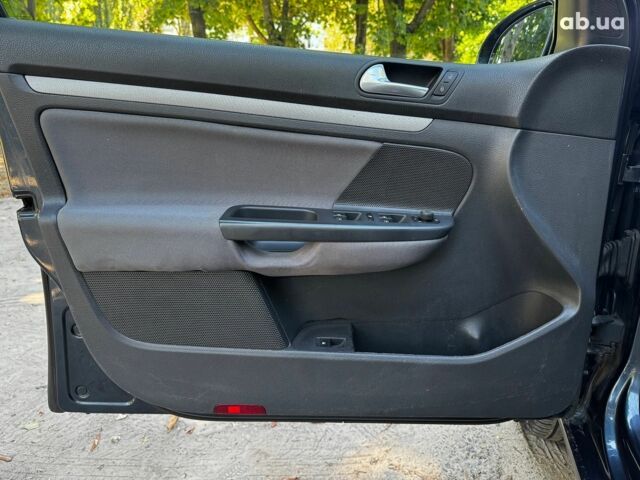 Синий Фольксваген Гольф, объемом двигателя 1.4 л и пробегом 257 тыс. км за 6190 $, фото 11 на Automoto.ua