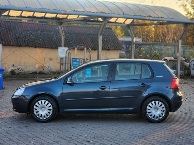 Синий Фольксваген Гольф, объемом двигателя 1.4 л и пробегом 240 тыс. км за 4599 $, фото 13 на Automoto.ua