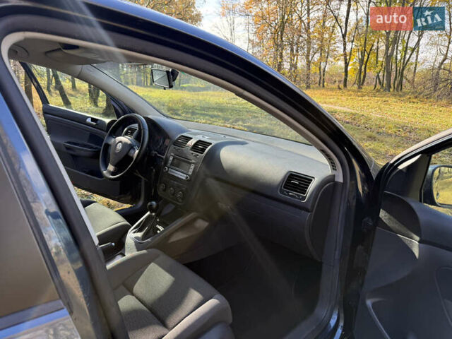 Синій Фольксваген Гольф, об'ємом двигуна 1.4 л та пробігом 192 тис. км за 6600 $, фото 21 на Automoto.ua