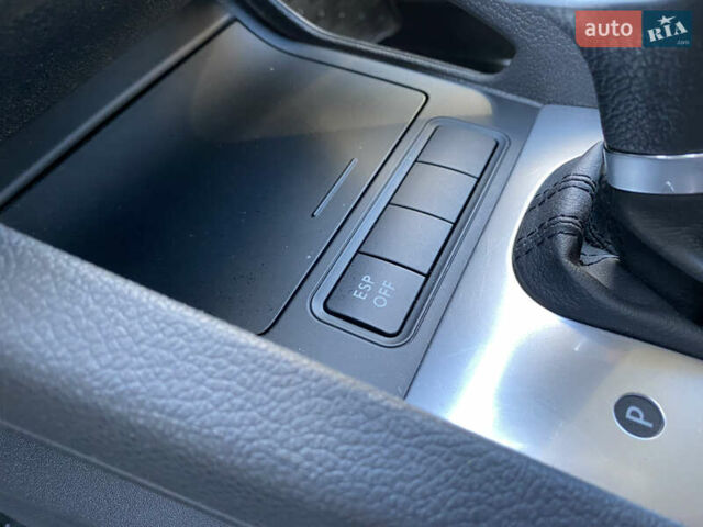 Синий Фольксваген Гольф, объемом двигателя 1.4 л и пробегом 154 тыс. км за 7750 $, фото 26 на Automoto.ua