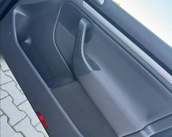 Синий Фольксваген Гольф, объемом двигателя 1.4 л и пробегом 185 тыс. км за 5650 $, фото 46 на Automoto.ua