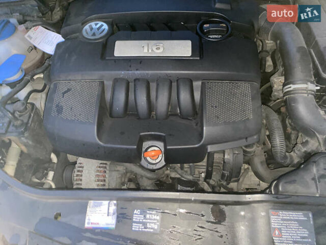 Синій Фольксваген Гольф, об'ємом двигуна 1.6 л та пробігом 239 тис. км за 6300 $, фото 31 на Automoto.ua