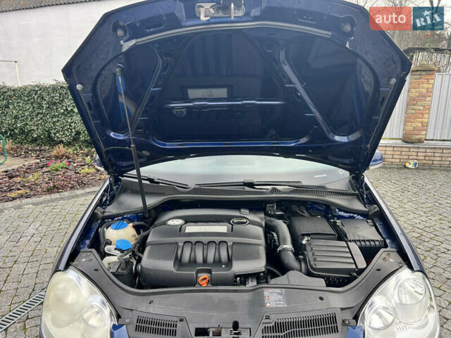 Синій Фольксваген Гольф, об'ємом двигуна 1.6 л та пробігом 161 тис. км за 5300 $, фото 31 на Automoto.ua