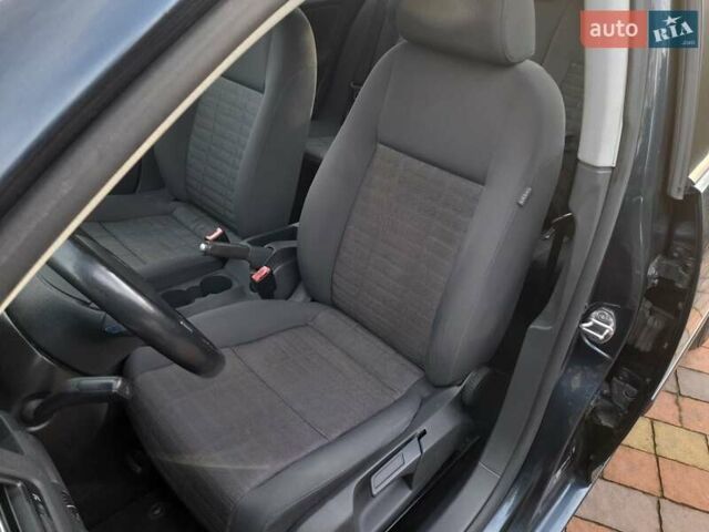 Синій Фольксваген Гольф, об'ємом двигуна 1.6 л та пробігом 231 тис. км за 5599 $, фото 26 на Automoto.ua