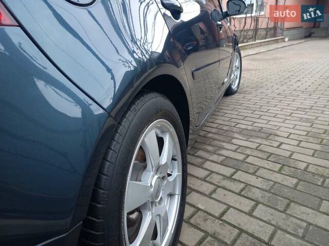 Синий Фольксваген Гольф, объемом двигателя 1.4 л и пробегом 204 тыс. км за 5850 $, фото 32 на Automoto.ua