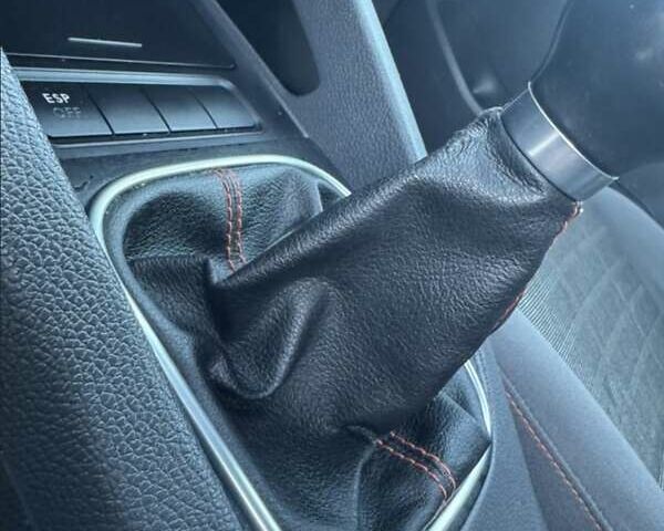 Синий Фольксваген Гольф, объемом двигателя 1.4 л и пробегом 185 тыс. км за 5650 $, фото 54 на Automoto.ua