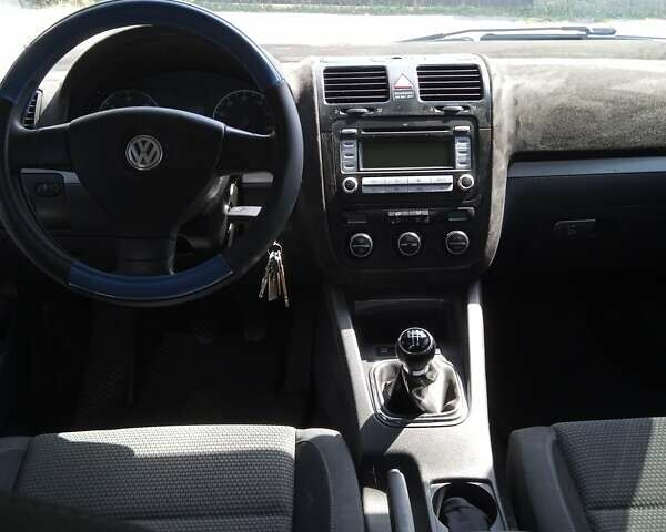 Синій Фольксваген Гольф, об'ємом двигуна 1.9 л та пробігом 383 тис. км за 5300 $, фото 8 на Automoto.ua