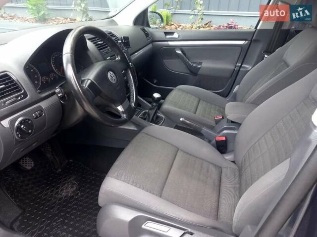 Синій Фольксваген Гольф, об'ємом двигуна 1.6 л та пробігом 206 тис. км за 6300 $, фото 82 на Automoto.ua