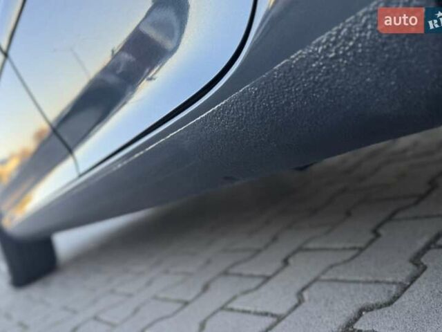 Синий Фольксваген Гольф, объемом двигателя 1.4 л и пробегом 185 тыс. км за 5650 $, фото 32 на Automoto.ua