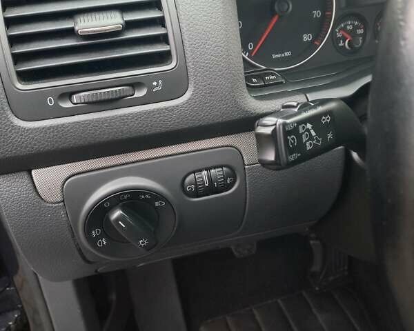 Синий Фольксваген Гольф, объемом двигателя 1.4 л и пробегом 204 тыс. км за 5799 $, фото 18 на Automoto.ua