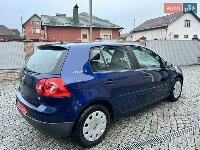 Синий Фольксваген Гольф, объемом двигателя 1.6 л и пробегом 161 тыс. км за 5800 $, фото 43 на Automoto.ua
