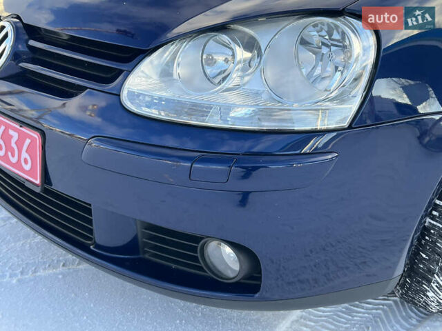 Синий Фольксваген Гольф, объемом двигателя 1.6 л и пробегом 235 тыс. км за 5999 $, фото 17 на Automoto.ua