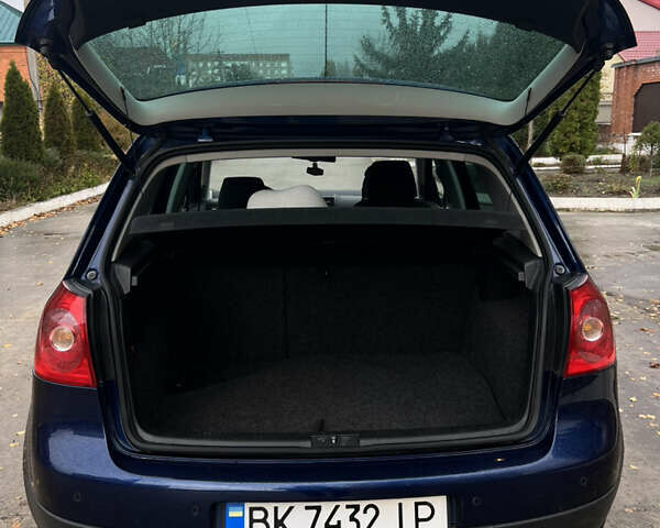 Синий Фольксваген Гольф, объемом двигателя 1.6 л и пробегом 178 тыс. км за 6500 $, фото 22 на Automoto.ua