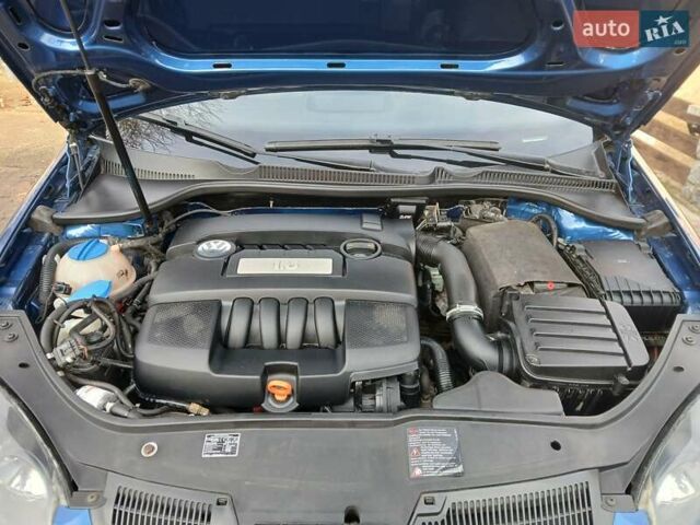 Синий Фольксваген Гольф, объемом двигателя 1.6 л и пробегом 198 тыс. км за 6500 $, фото 11 на Automoto.ua
