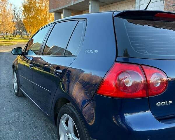 Синий Фольксваген Гольф, объемом двигателя 1.6 л и пробегом 221 тыс. км за 5800 $, фото 9 на Automoto.ua