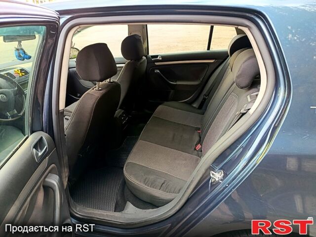 Синій Фольксваген Гольф, об'ємом двигуна 1.4 л та пробігом 380 тис. км за 5000 $, фото 4 на Automoto.ua