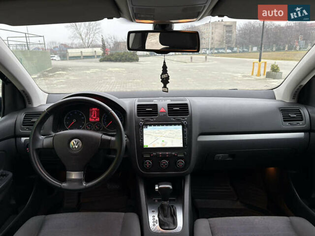 Фольксваген Гольф 2007 в Мукачеве на Automoto.ua Синий Фольксваген Гольф, объемом двигателя 1.4 л и пробегом 250 тыс. км за 6699 $, фото 13 на Automoto.ua