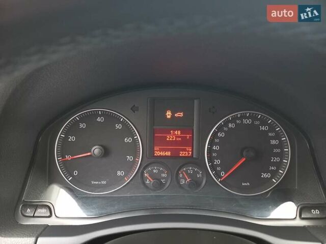 Синий Фольксваген Гольф, объемом двигателя 1.4 л и пробегом 204 тыс. км за 5799 $, фото 26 на Automoto.ua
