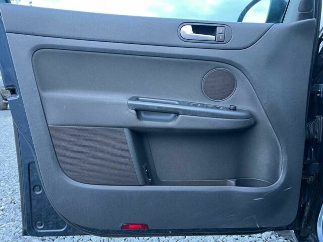 Синий Фольксваген Гольф, объемом двигателя 1.4 л и пробегом 170 тыс. км за 5290 $, фото 14 на Automoto.ua