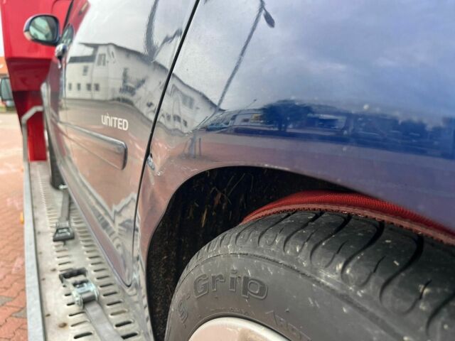 Синій Фольксваген Гольф, об'ємом двигуна 1.6 л та пробігом 200 тис. км за 4999 $, фото 2 на Automoto.ua