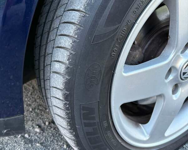 Синий Фольксваген Гольф, объемом двигателя 1.6 л и пробегом 221 тыс. км за 5800 $, фото 30 на Automoto.ua