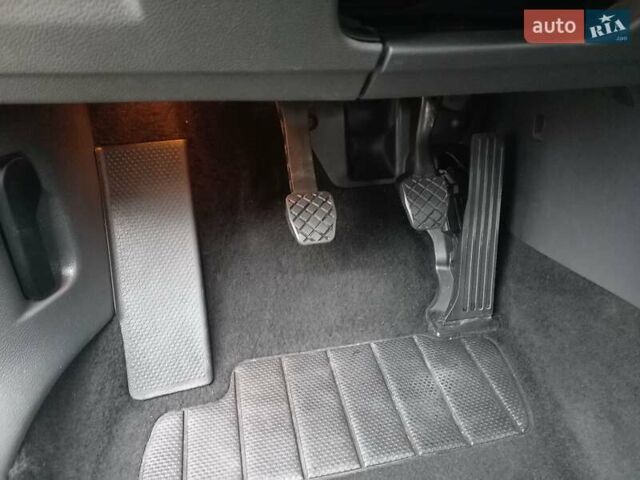 Синий Фольксваген Гольф, объемом двигателя 1.4 л и пробегом 204 тыс. км за 5799 $, фото 24 на Automoto.ua